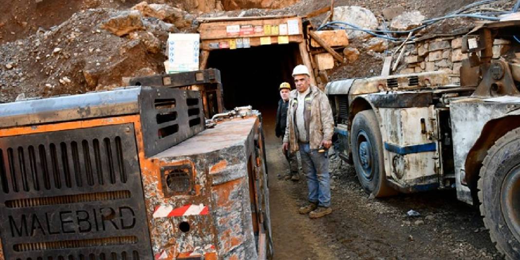 Emekli oldu yine de mesleği bırakmadı! 51 yıldır maden ocaklarında: ‘Benim için mecburiyetin dışında zevkli bir iş’ 4